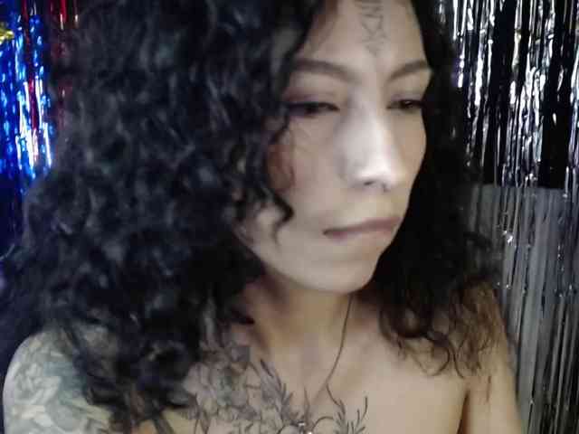 TamikaAoki webcam