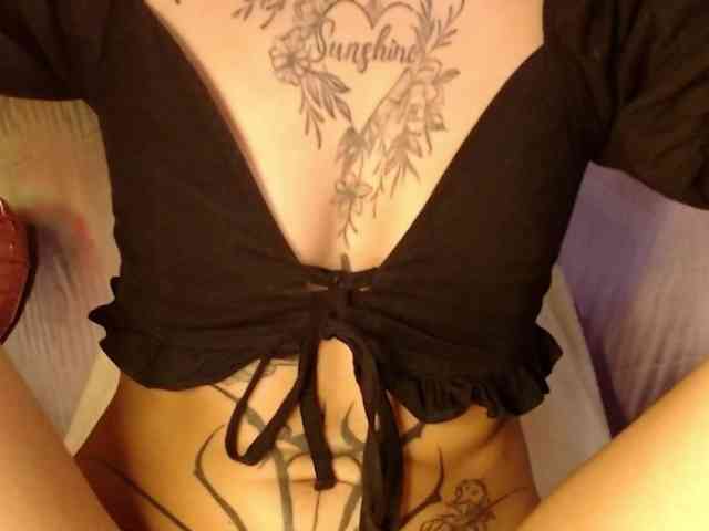 TamikaAoki webcam