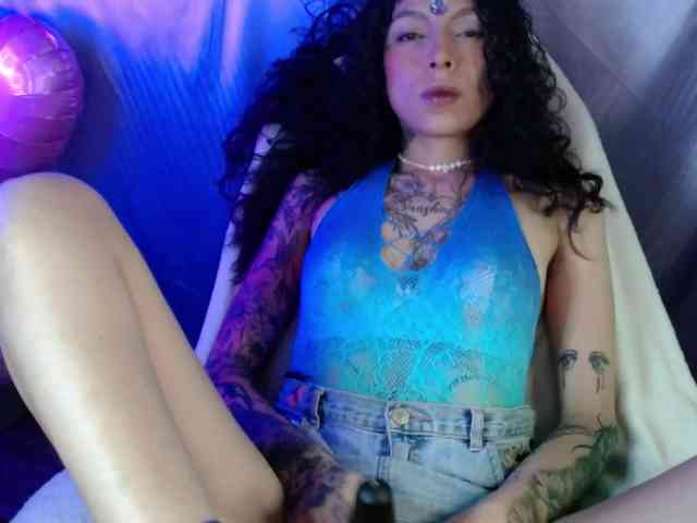 TamikaAoki webcam