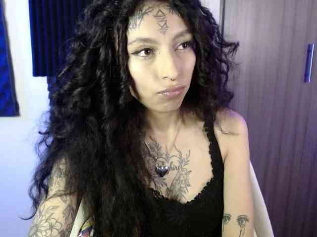 TamikaAoki webcam