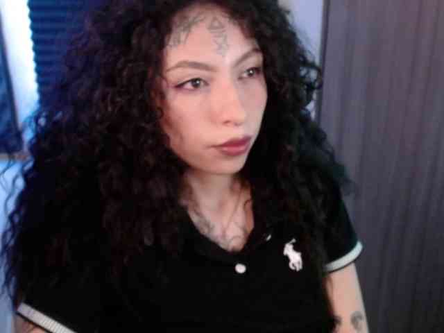 TamikaAoki webcam