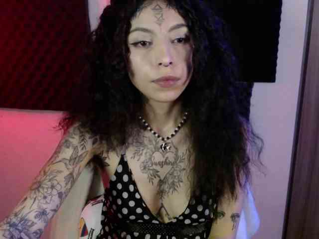 TamikaAoki webcam