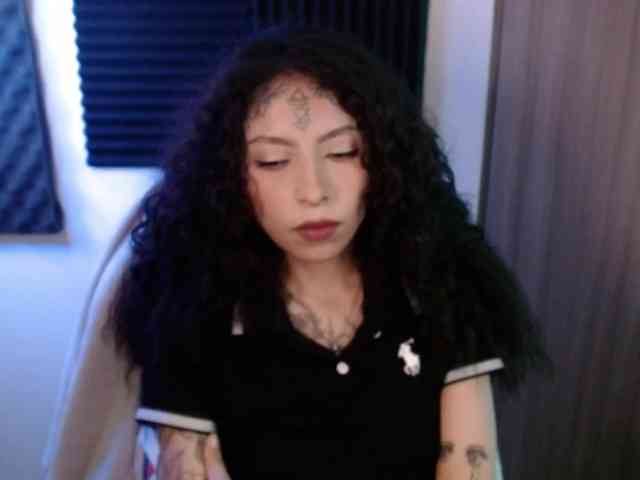 TamikaAoki webcam
