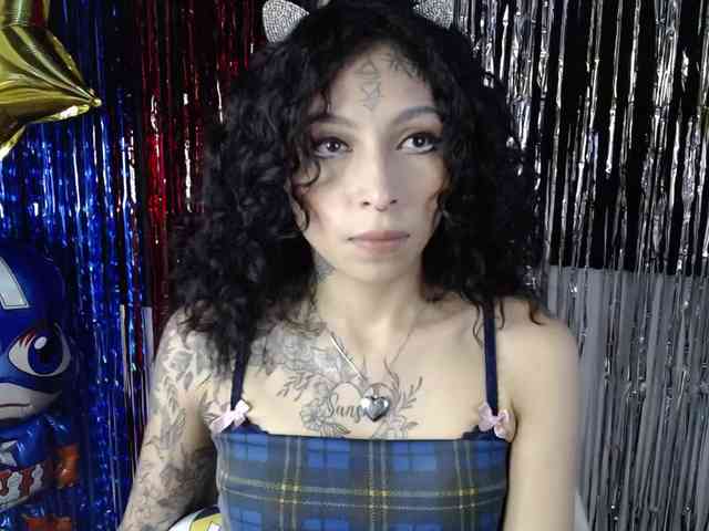TamikaAoki webcam