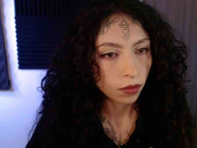 TamikaAoki webcam