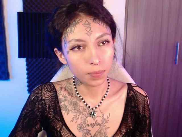 TamikaAoki webcam