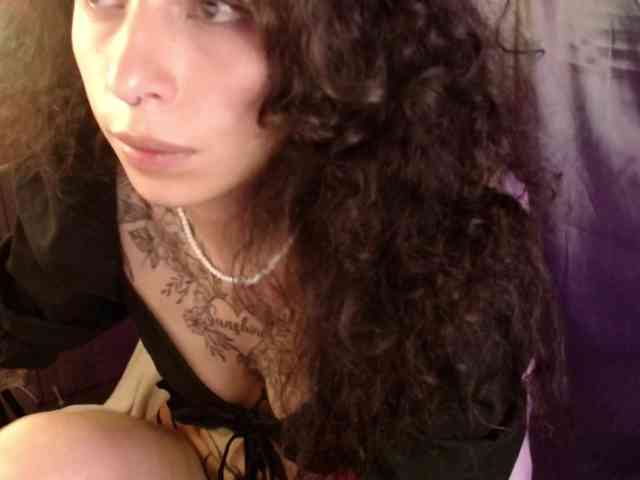 TamikaAoki webcam