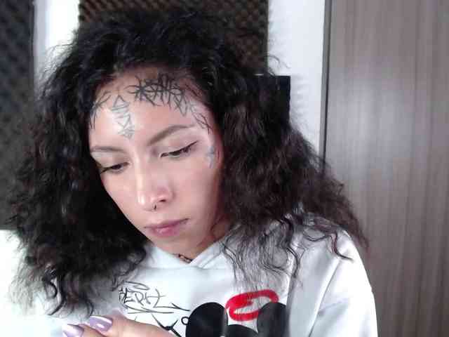 TamikaAoki webcam