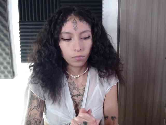 TamikaAoki webcam