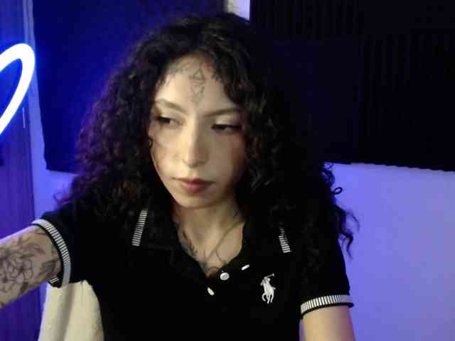 TamikaAoki webcam