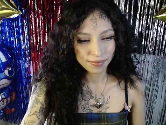 TamikaAoki webcam