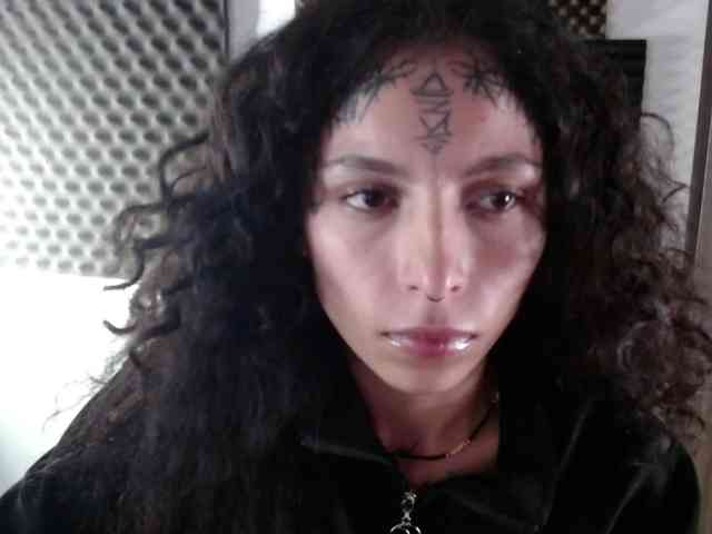 TamikaAoki webcam