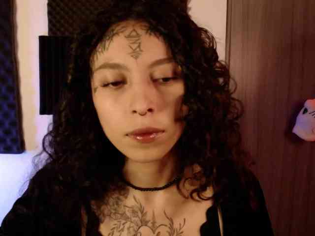 TamikaAoki webcam