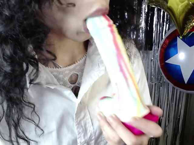 TamikaAoki webcam