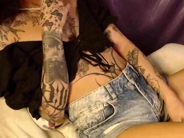 TamikaAoki webcam