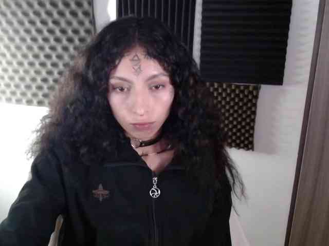 TamikaAoki webcam