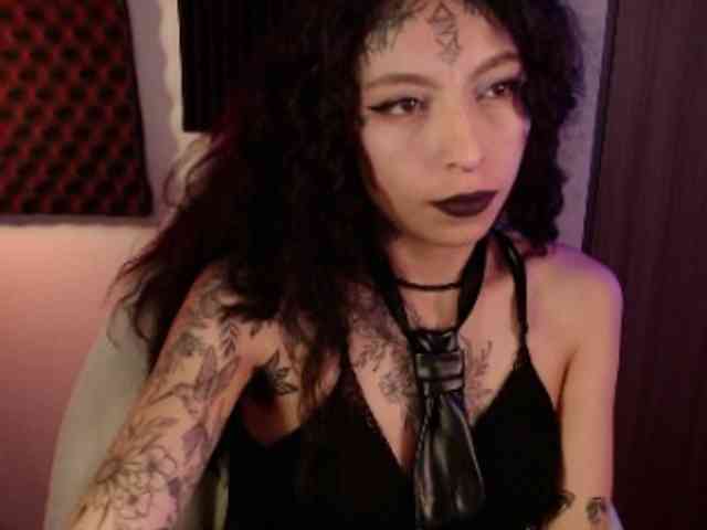 TamikaAoki webcam