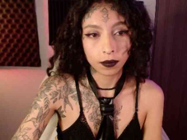 TamikaAoki webcam