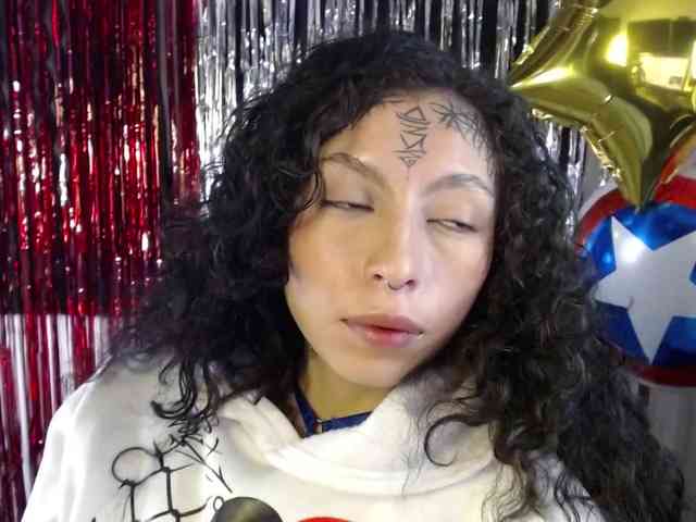 TamikaAoki webcam