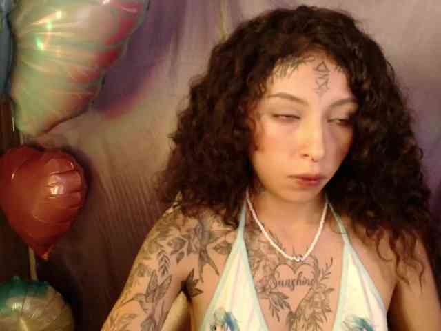 TamikaAoki webcam