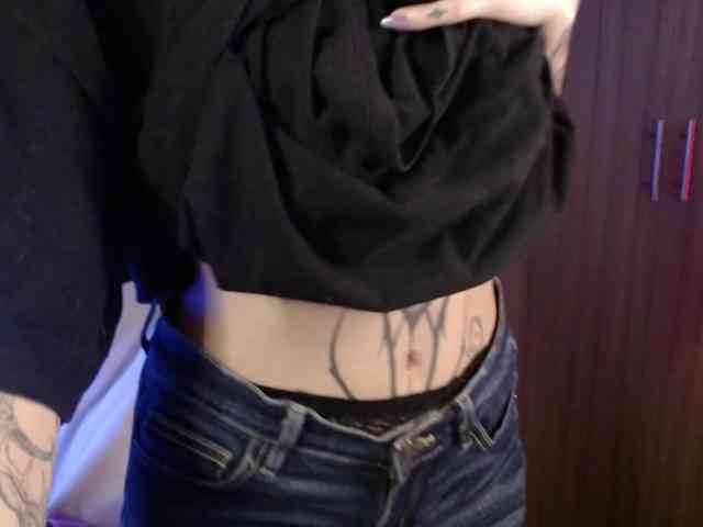 TamikaAoki webcam