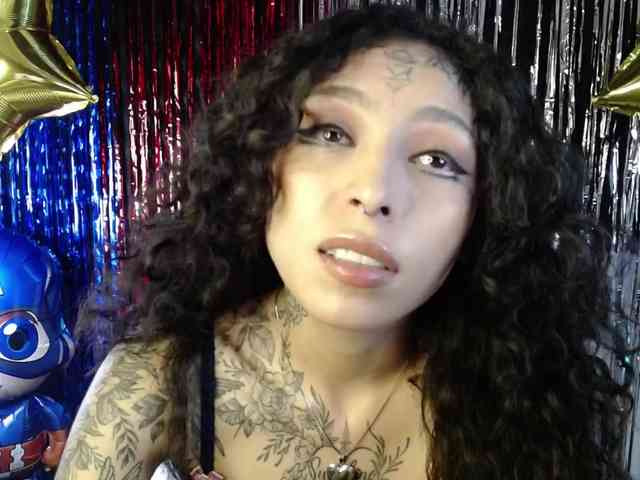TamikaAoki webcam