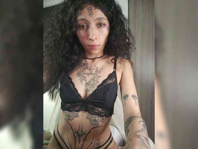 TamikaAoki webcam