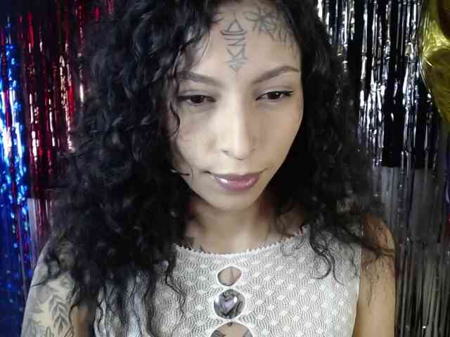 TamikaAoki webcam