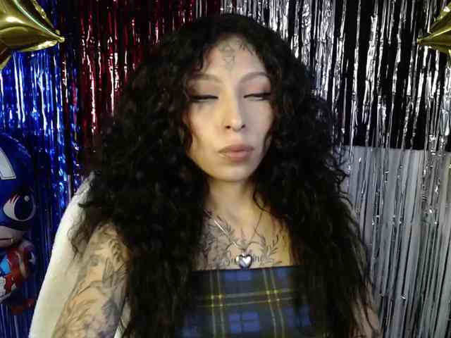 TamikaAoki webcam