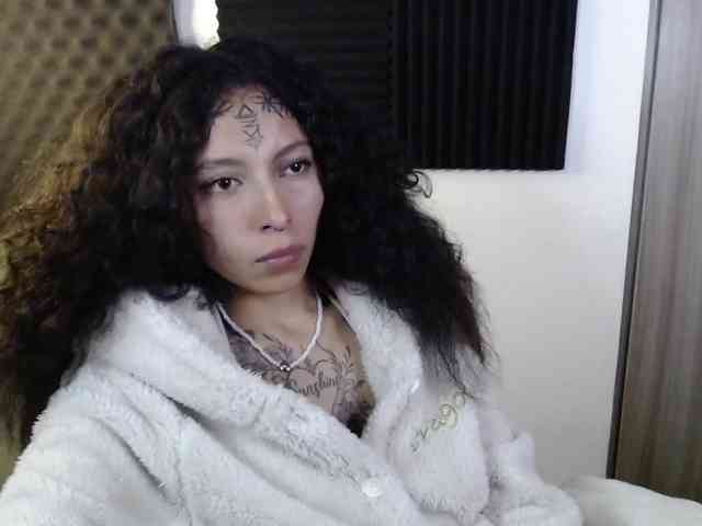 TamikaAoki webcam