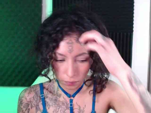 TamikaAoki webcam