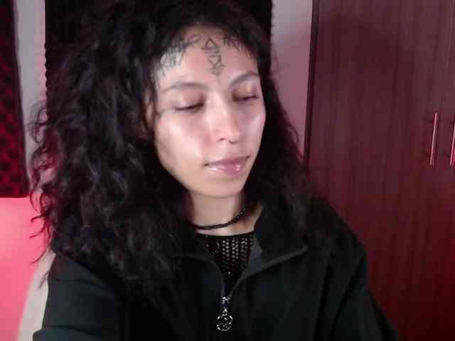 TamikaAoki webcam