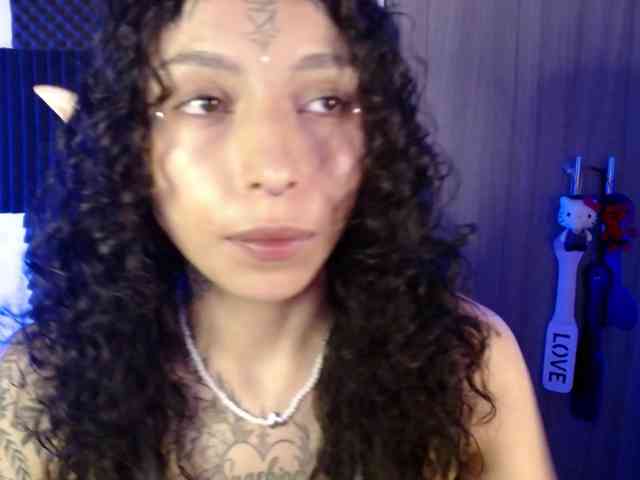 TamikaAoki webcam