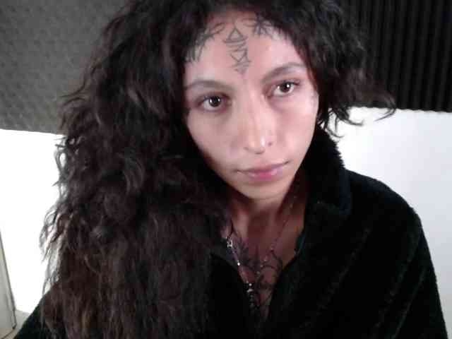 TamikaAoki webcam