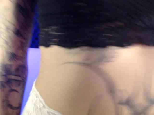 TamikaAoki webcam