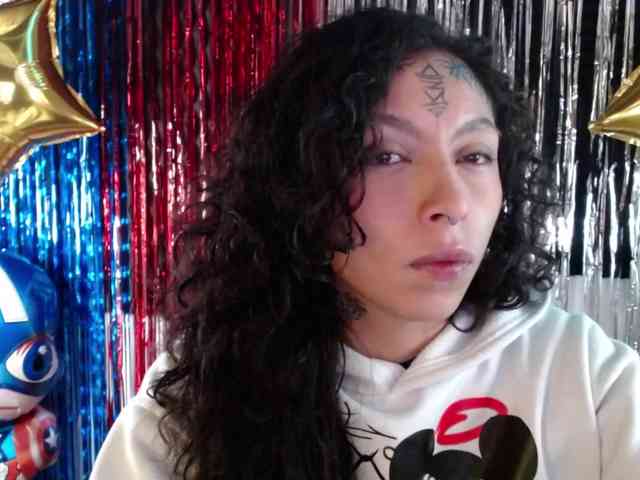 TamikaAoki webcam
