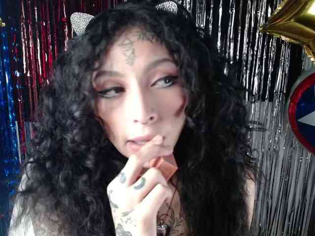 TamikaAoki webcam