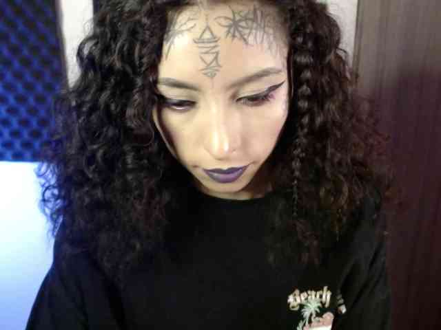 TamikaAoki webcam