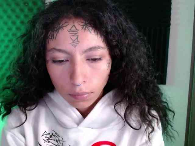 TamikaAoki webcam