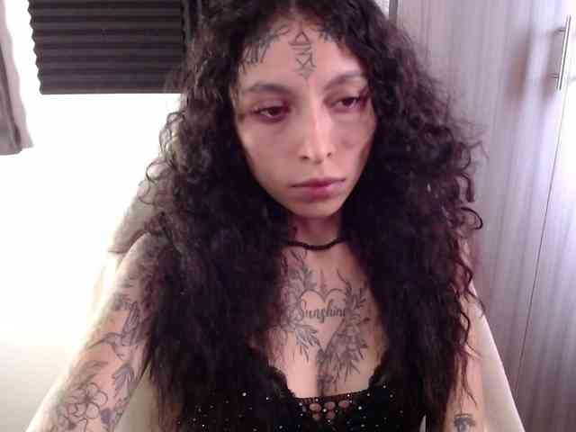 TamikaAoki webcam
