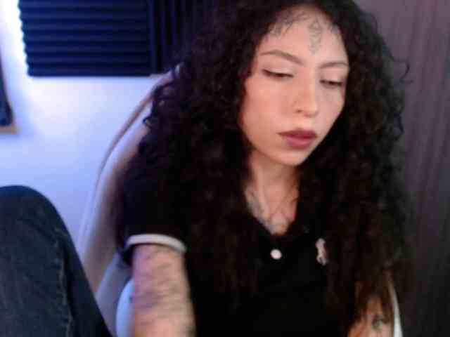 TamikaAoki webcam