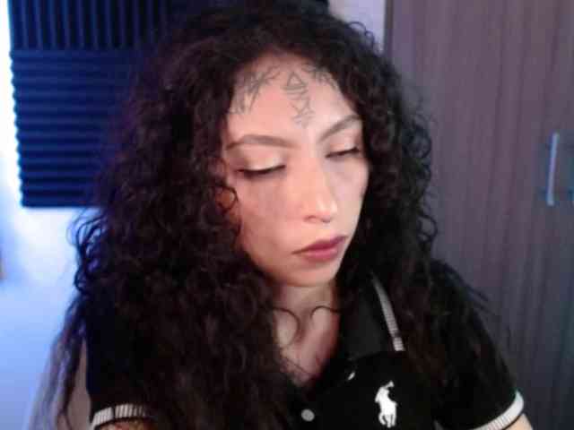 TamikaAoki webcam