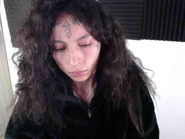 TamikaAoki webcam