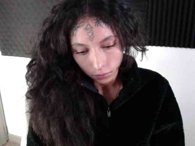 TamikaAoki webcam