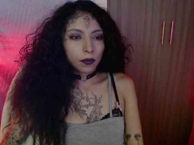 TamikaAoki webcam