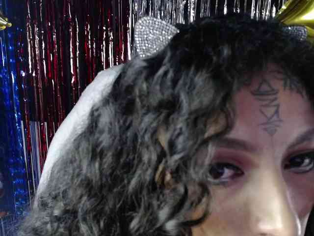 TamikaAoki webcam