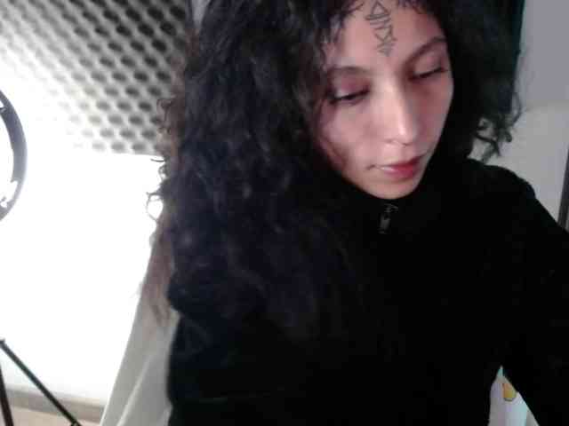 TamikaAoki webcam