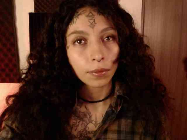 TamikaAoki webcam
