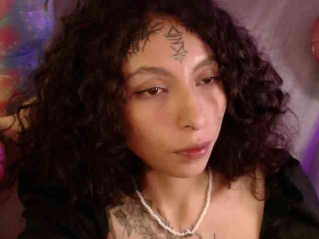 TamikaAoki webcam