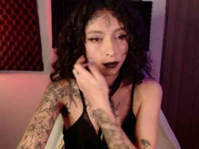 TamikaAoki webcam